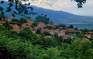 ΠΑΣΧΑ ΣΤΗΝ ΠΙΕΡΙΑ   <<ΤΗ ΓΗ ΤΩΝ ΘΕΩΝ>>      ΑΜΠΕΛΑΚΙΑ - ΛΕΠΤΟΚΑΡΥΑ - ΕΛΑΤΗ - ΠΕΡΤΟΥΛΙ - ΚΑΤΕΡΙΝΗ - ΛΙΤΟΧΩΡΟ - ΛΙΒΑΔΙ